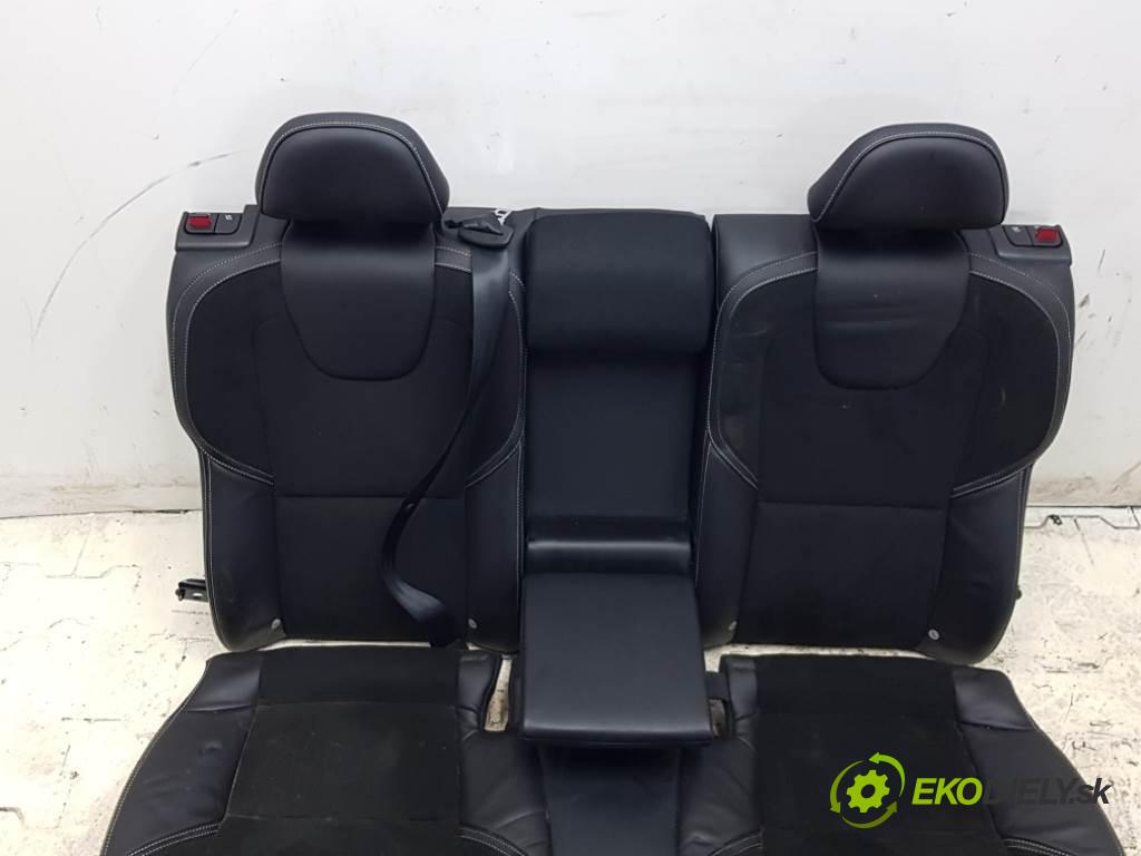 Volvo on sale v40 isofix